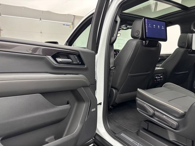 New 2026 Summit White GMC Elevation image 46