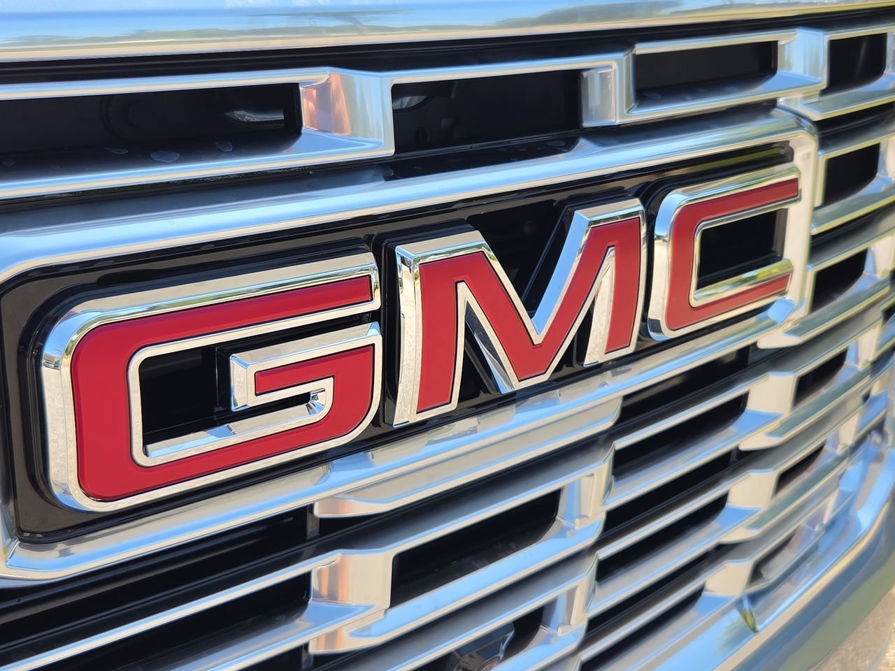 2026 GMC Yukon XL Denali - Photo 32