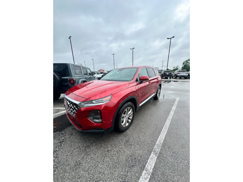 Used 2019 Scarlet Red Hyundai SE image 7