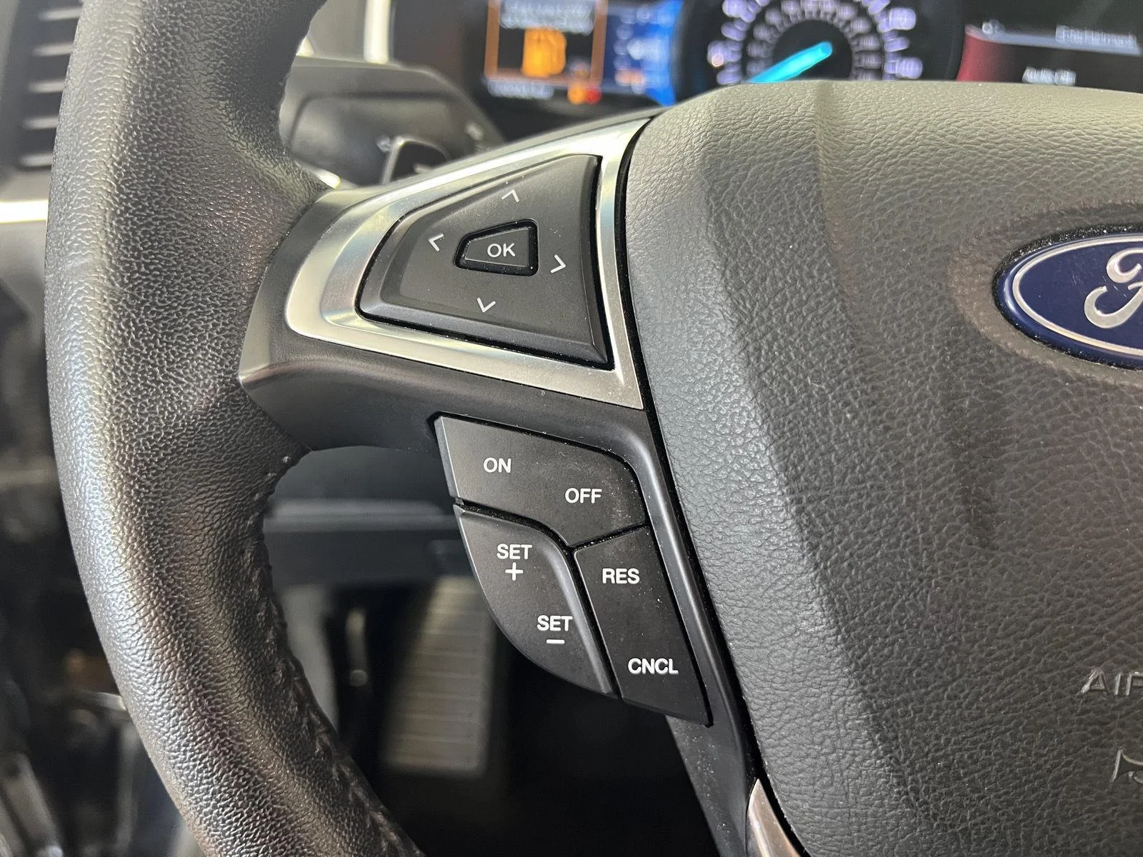 Used 2018 Shadow Black Ford Titanium image 15