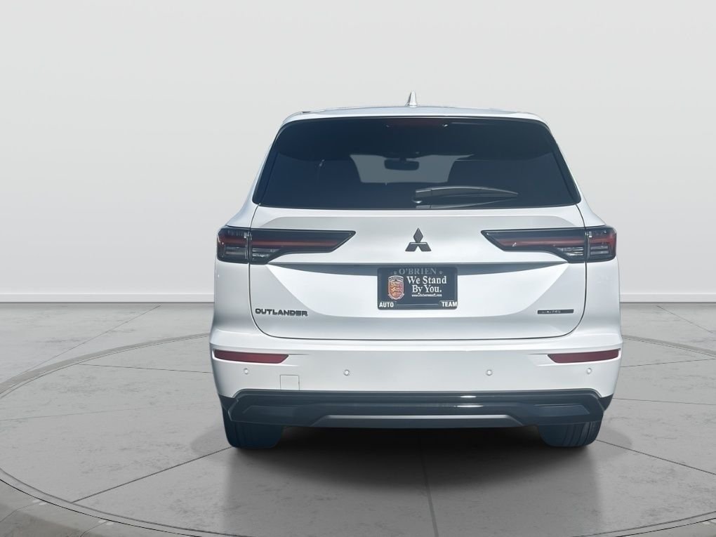 New 2026 WHT DIAMOND Mitsubishi LE image 11