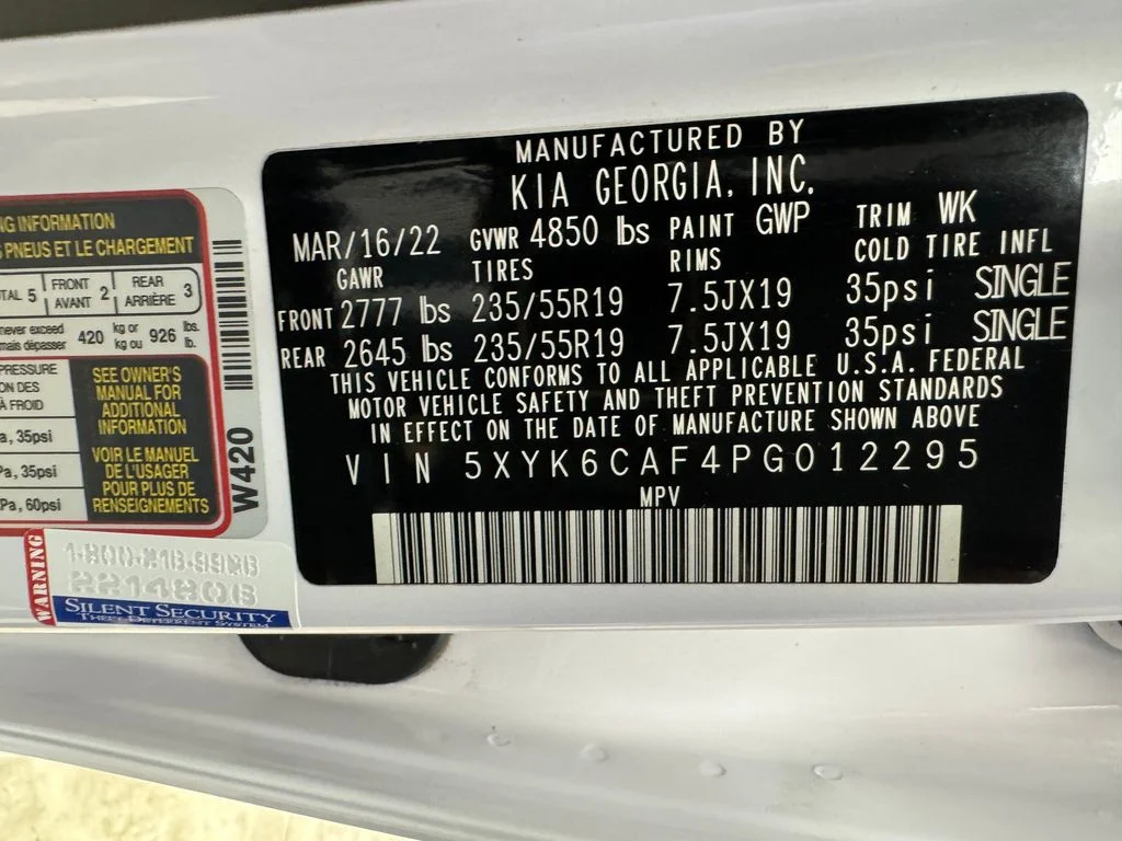 Used 2023 White Pearl Kia X-Line image 31