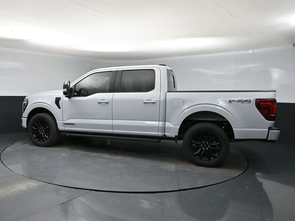 New 2025 White Ford Lariat image 4
