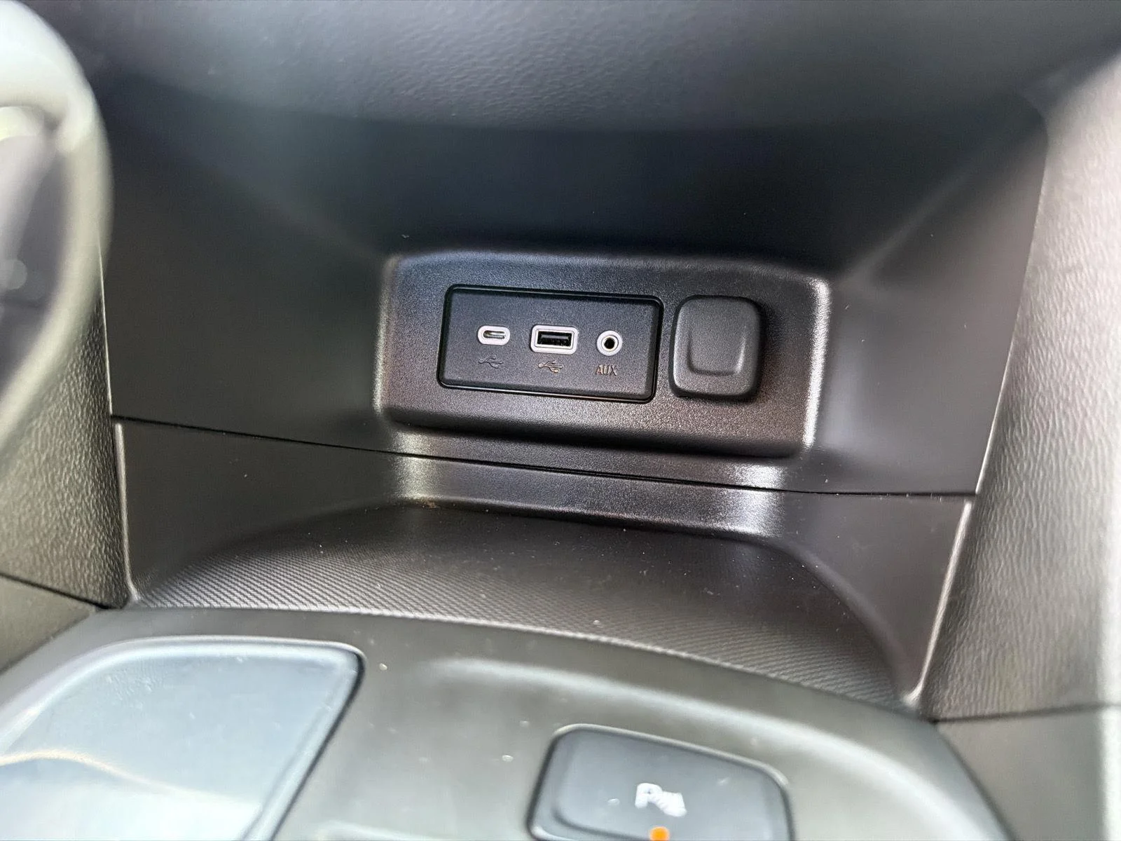 Used 2022 Summit White Chevrolet LT image 28