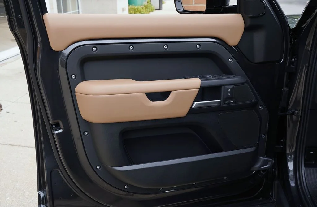 New 2026 Carpathian Grey Land Rover S image 10