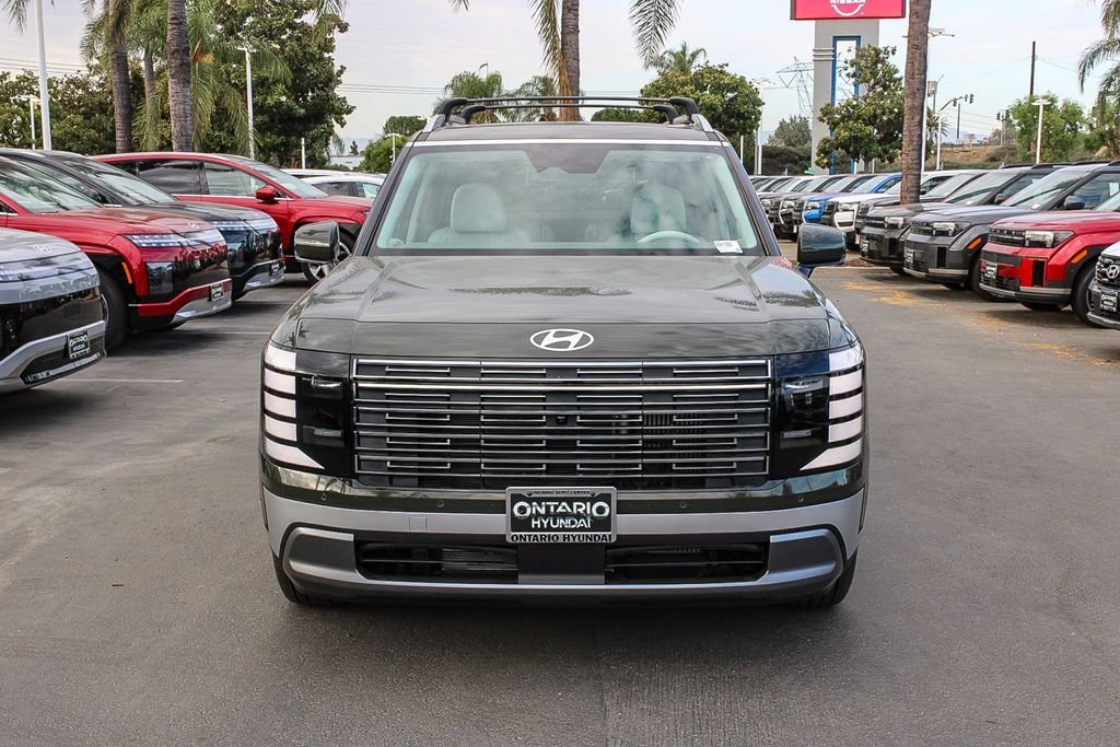 New 2026 Green Hyundai SEL Premium image 3