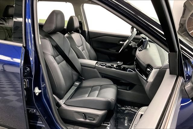 2025 Nissan Rogue SL - Photo 8