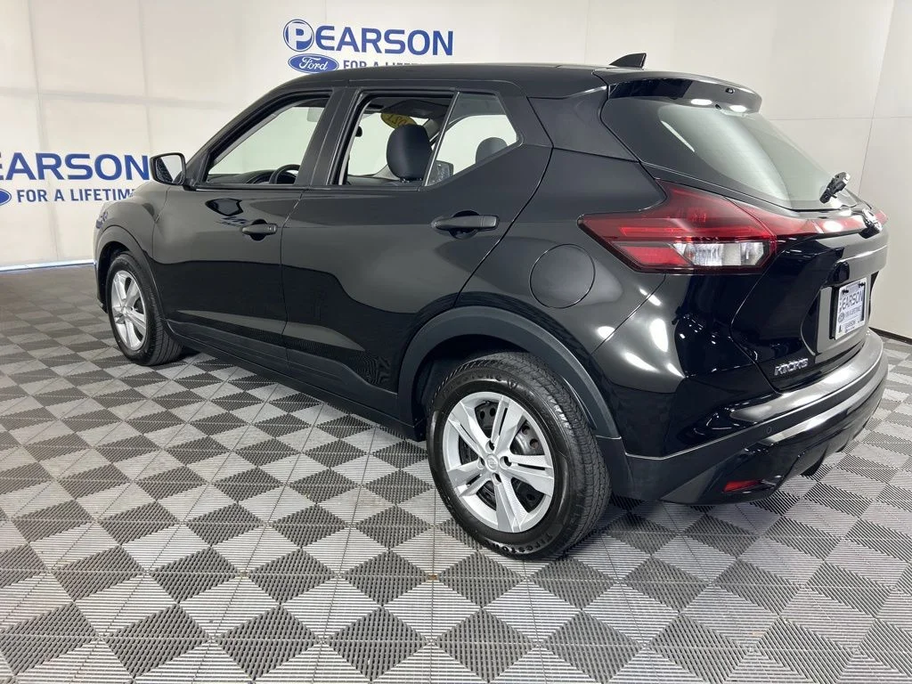 2021 Nissan Kicks S - Photo 13