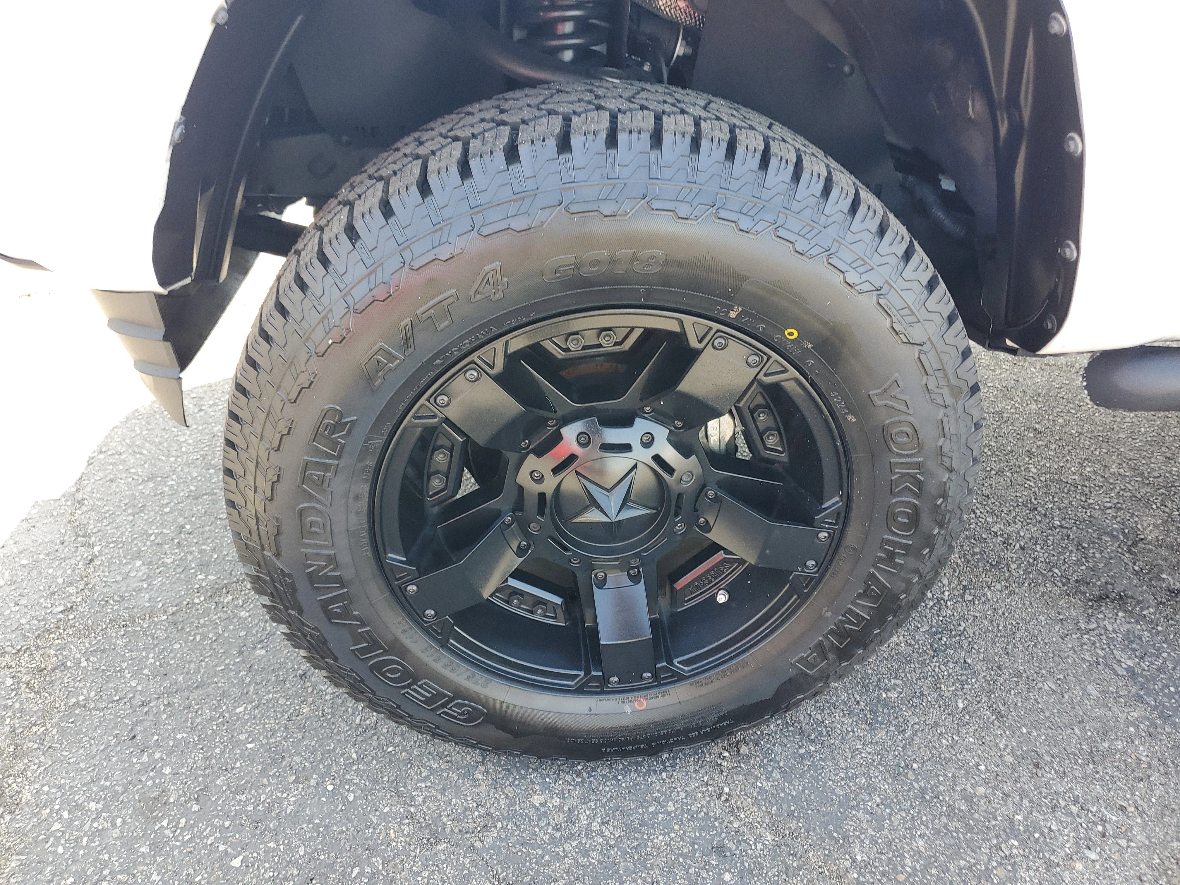 Certified Used 2019 White Toyota SR image 11