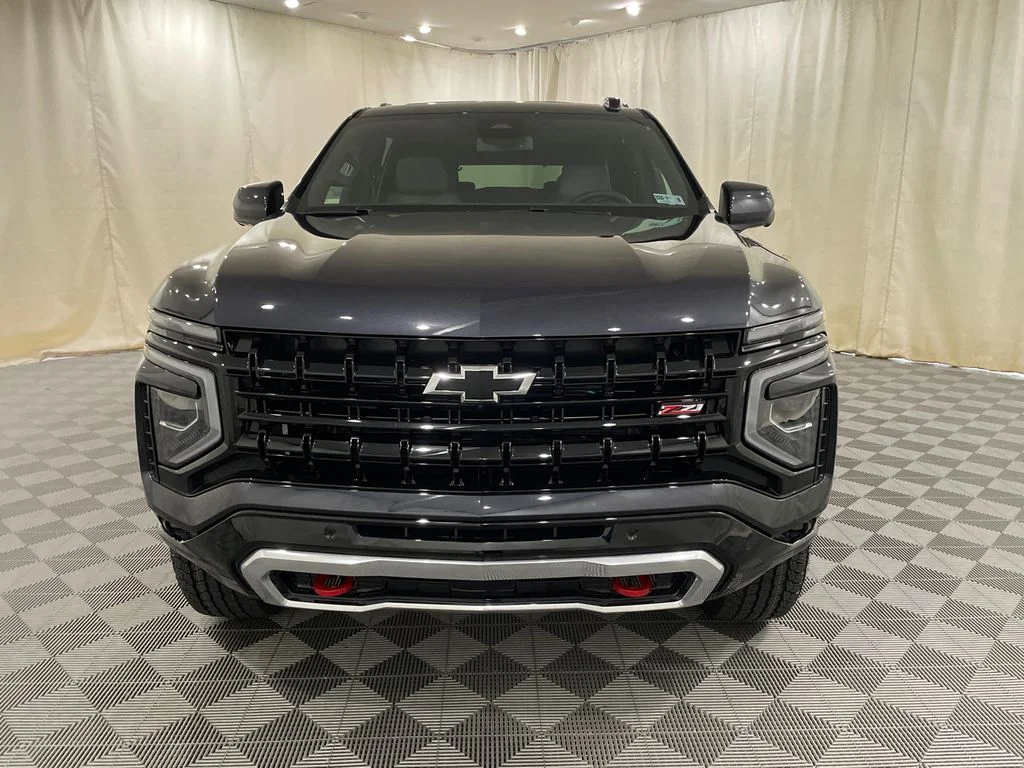 New 2026 Dark Ash Metallic Chevrolet Z71 image 2