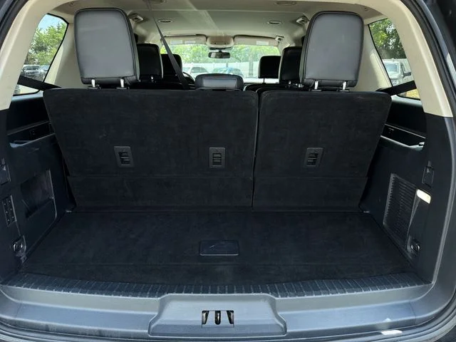 Used 2024 Black Ford XLT image 33