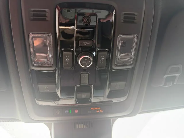 Used 2026 Black GMC Denali image 19