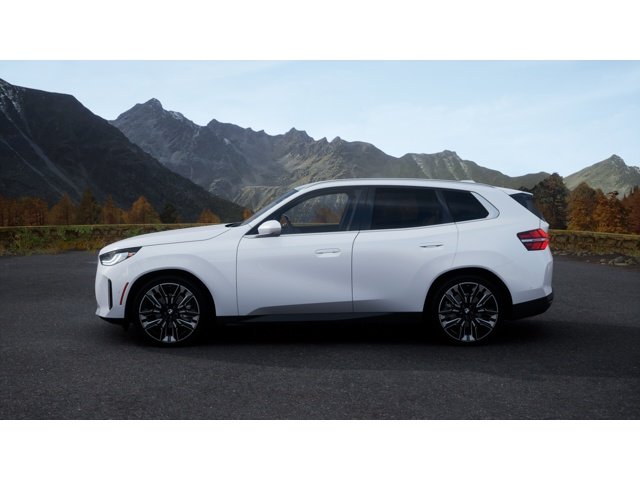 New 2026 Mineral White Metallic BMW 30 xDrive image 4