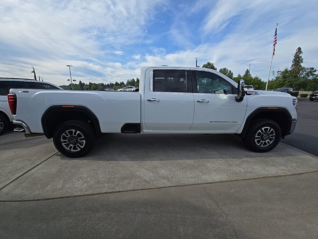 2024 GMC Sierra 3500HD SLT - Photo 7