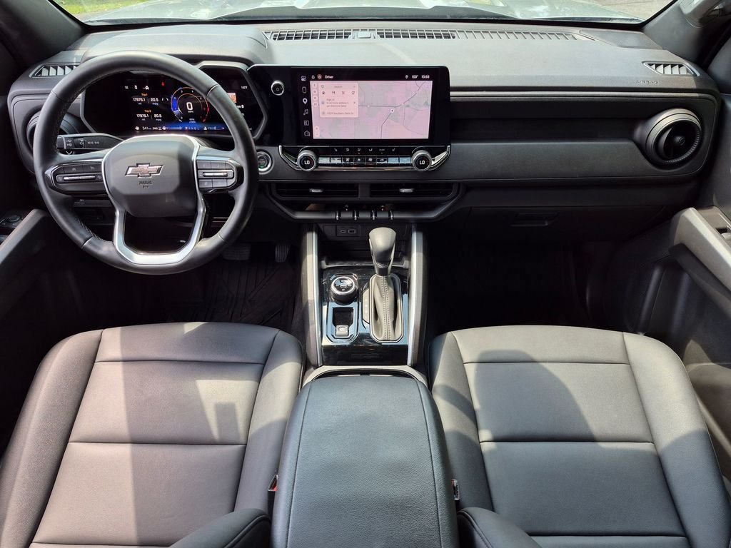 Used 2025 Gray Chevrolet Trail Boss image 25