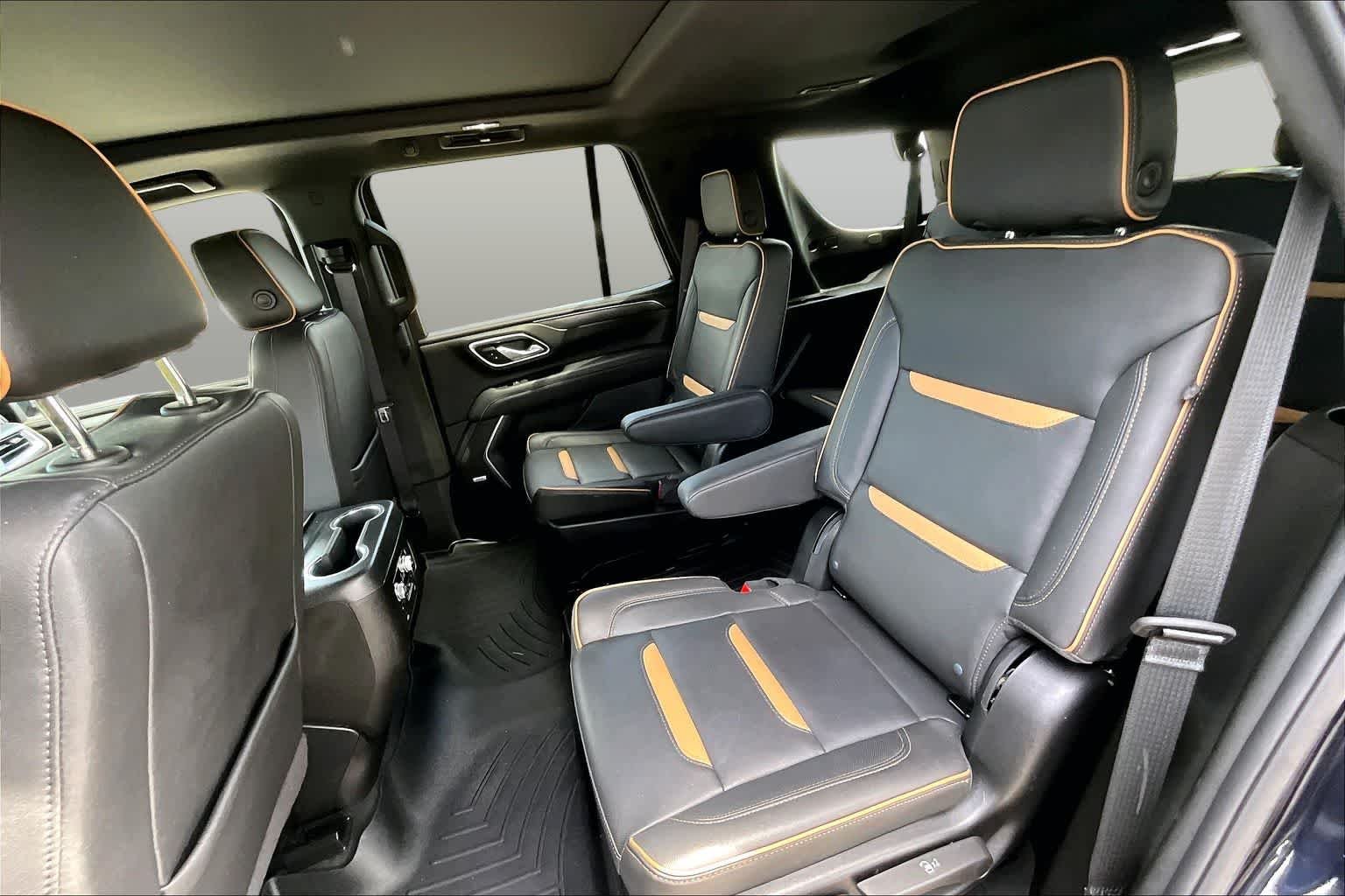Used 2024 Midnight Blue Metallic GMC AT4 image 21