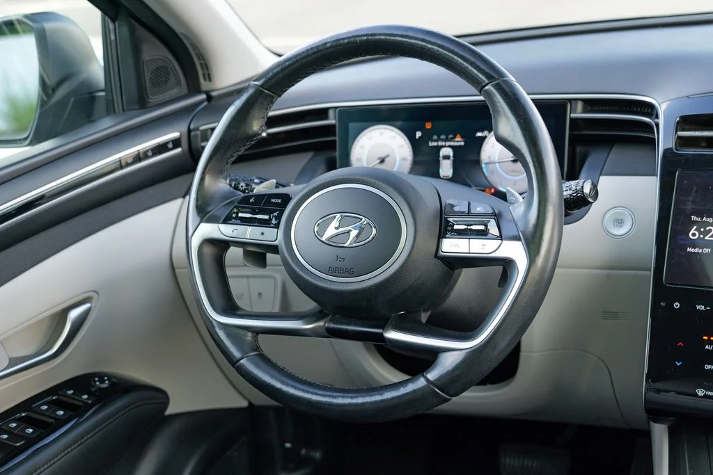 Used 2023 Phantom Black Hyundai Limited image 42