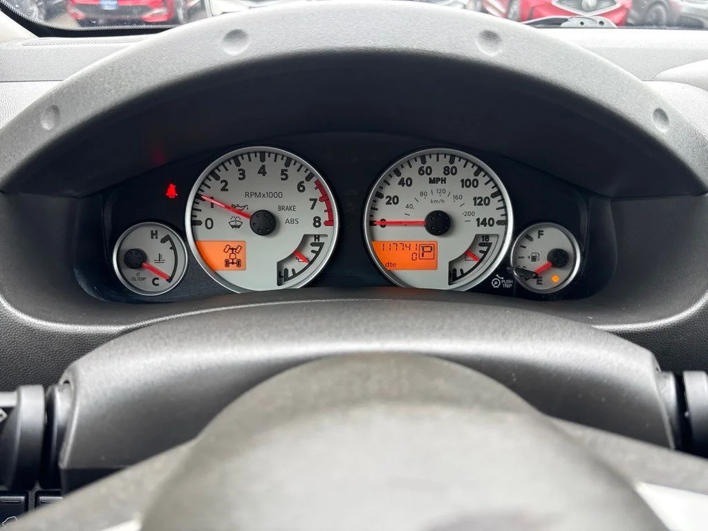 Used 2018 Black Nissan PRO-4X image 18