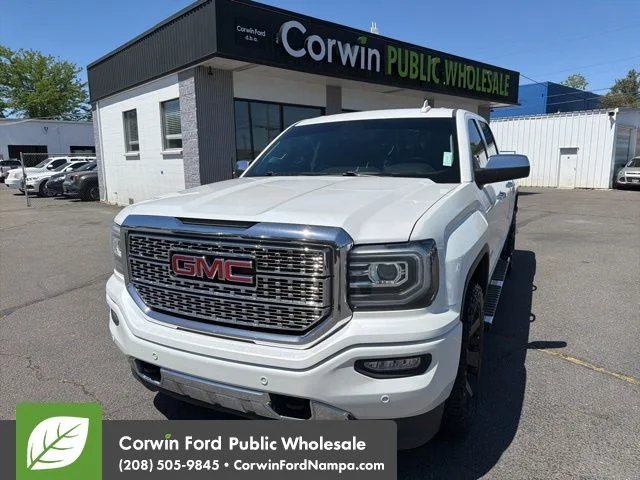 2018 GMC Sierra 4WD Crew Cab Short Box's photo