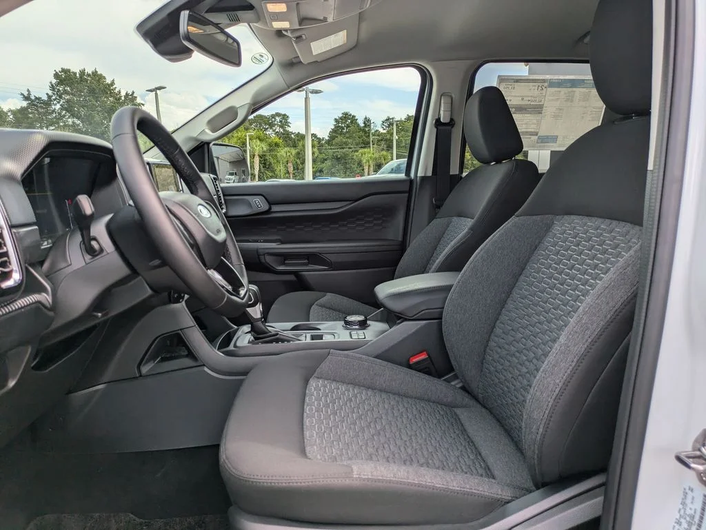 New 2026 Oxford White Ford XLT image 20