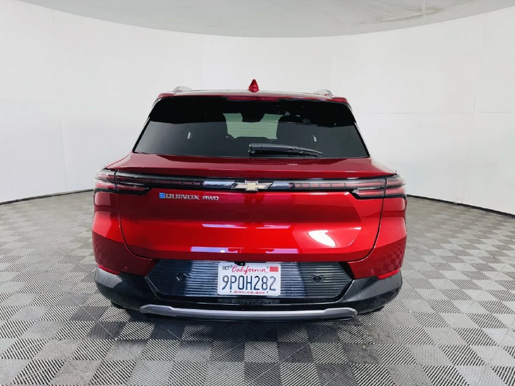 Used 2024 Red Chevrolet LT image 23