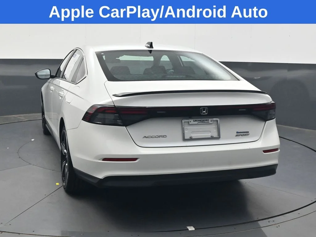 Used 2024 Platinum White Pearl Honda Sport image 5