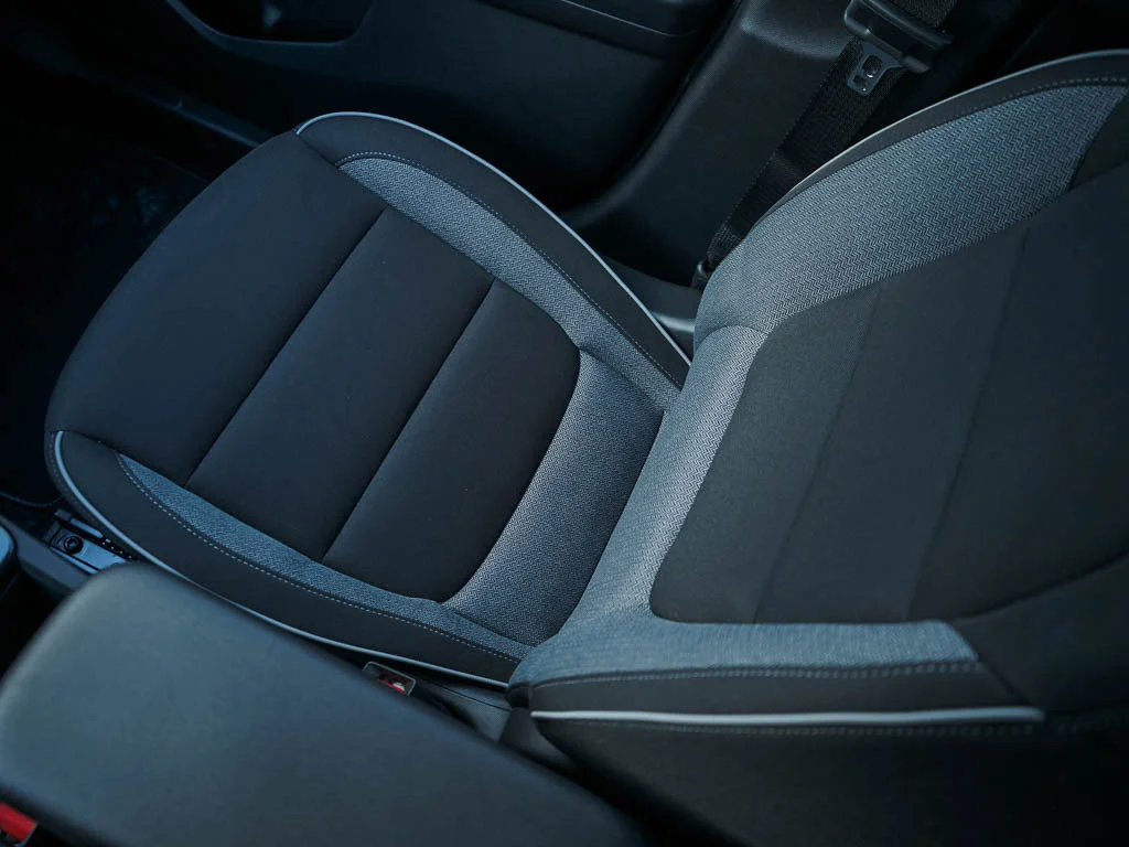 New 2026 Mosaic Black Metallic Chevrolet LT image 25
