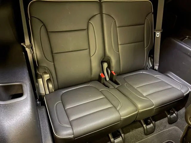 Used 2023 Green GMC Denali image 26