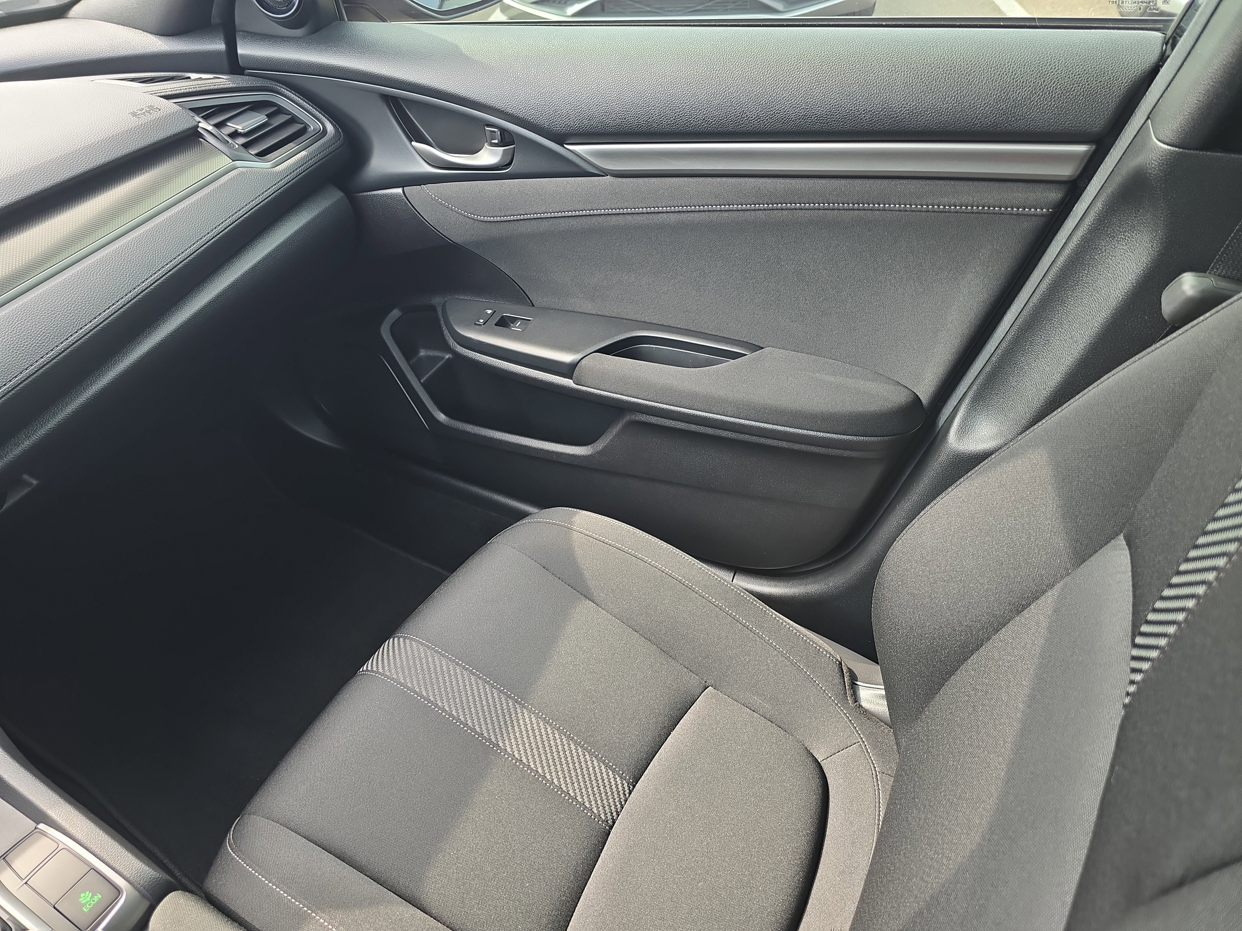 Used 2019 Crystal Black Pearl Honda EX image 15