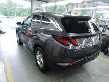 Used 2024 Titanium Gray Hyundai SEL image 3