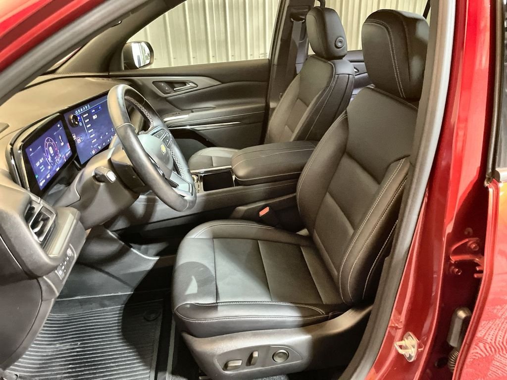Used 2026 Radiant Red Tintcoat Chevrolet LT image 55