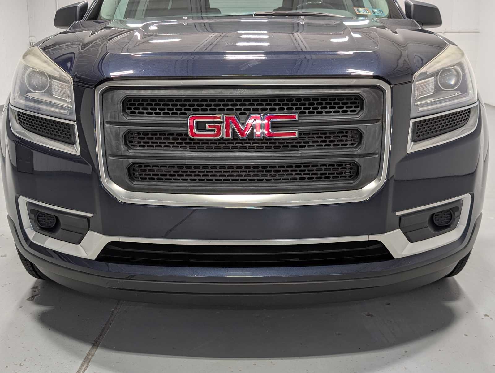 Used 2015 GMC Acadia SLE1 with VIN 1GKKVNED8FJ211800 for sale in Greensburg, PA