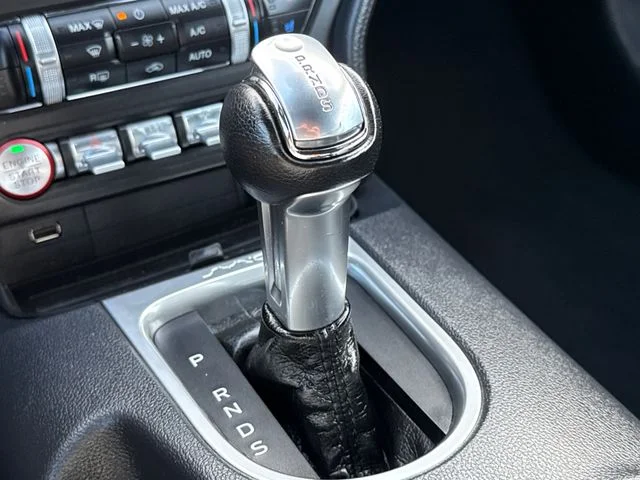 Used 2022 Silver Ford EcoBoost Premium image 26