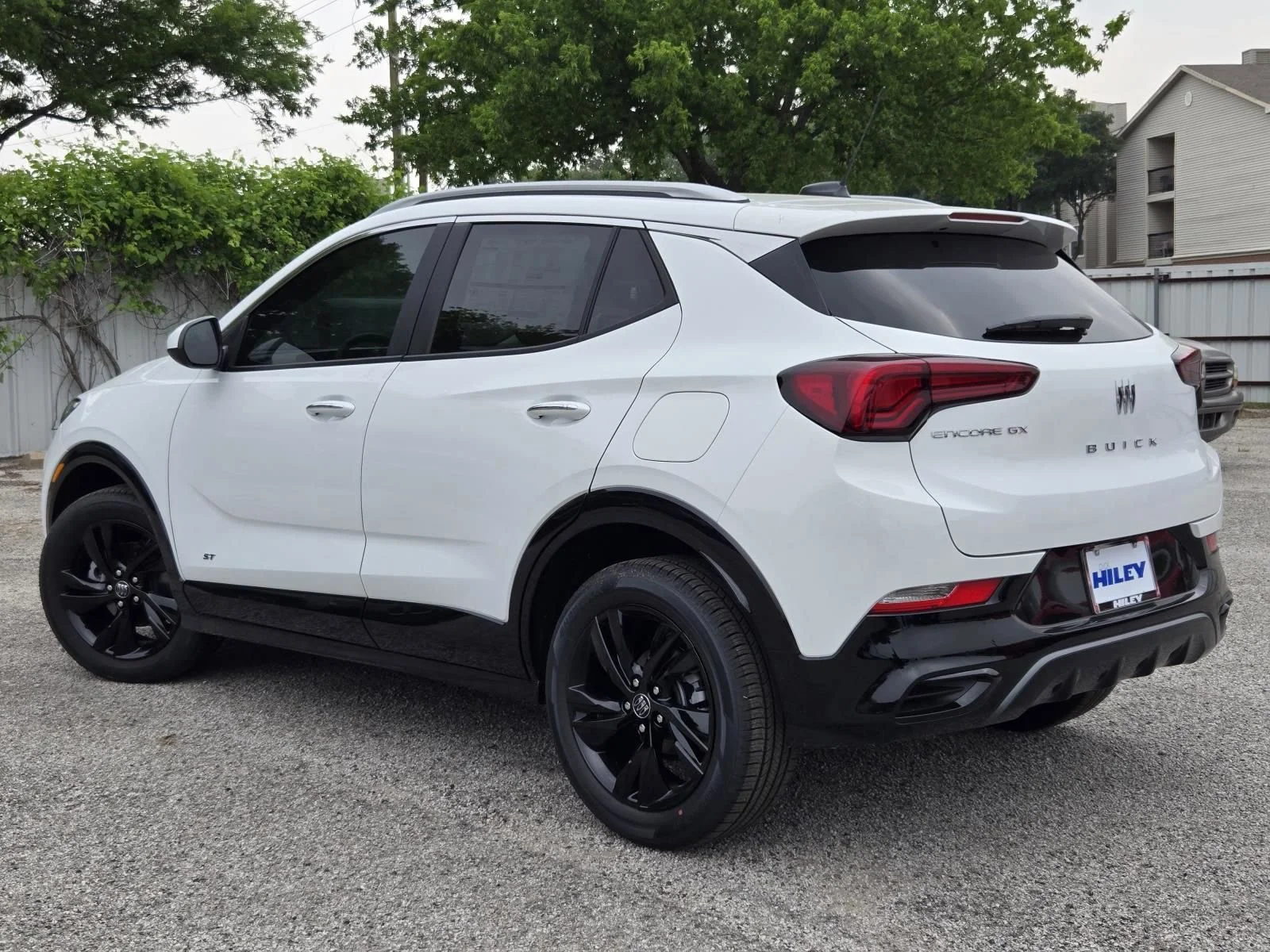2026 Buick Encore GX Sport Touring - Photo 3