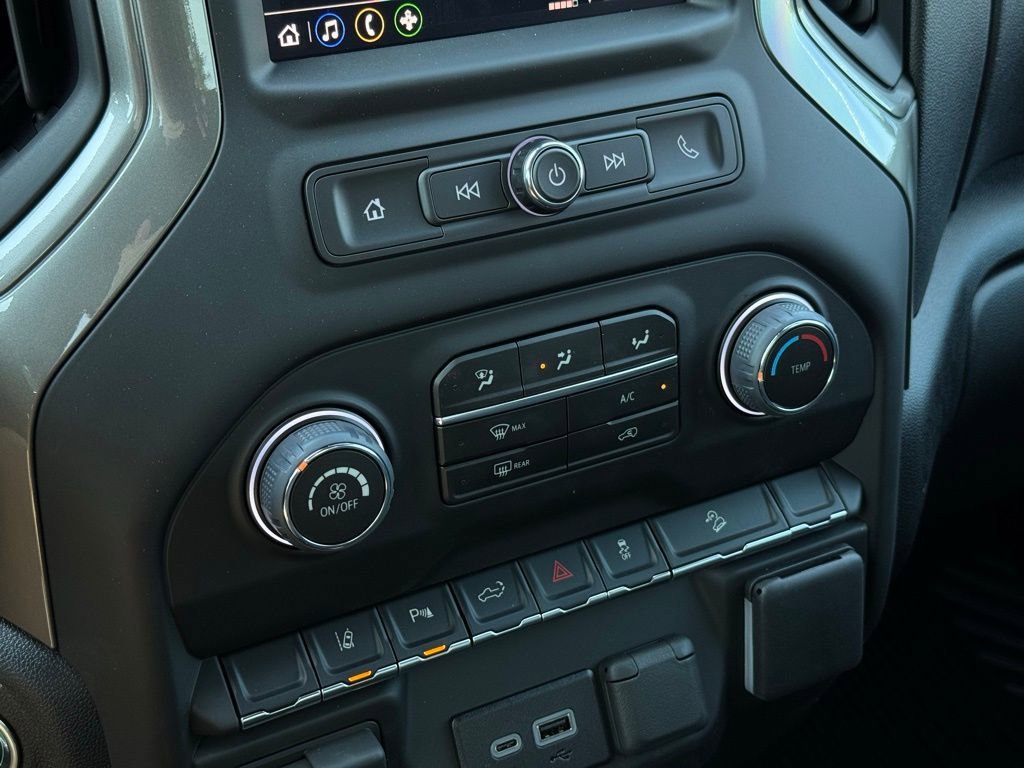 2026 Chevrolet Silverado 2500 HD Custom - Photo 30
