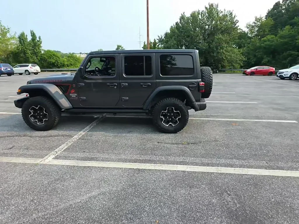 Certified Used 2020 Gray Jeep Unlimited Rubicon image 8