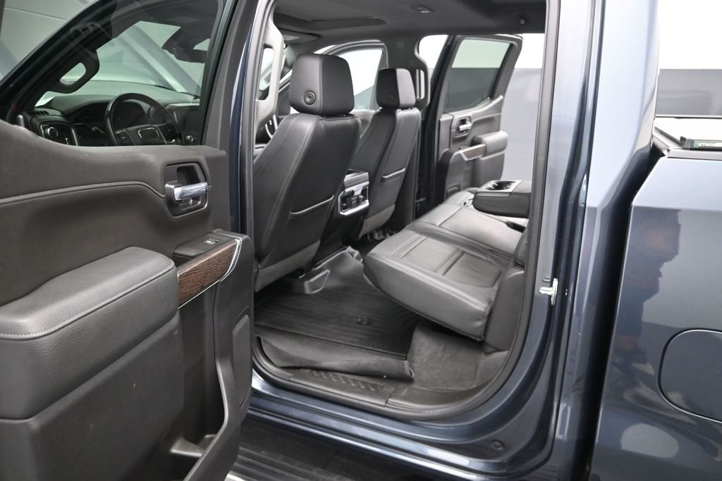 Used 2022 Blue GMC Denali image 18