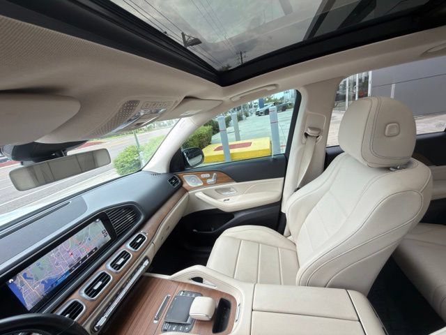 Used 2022 White Mercedes-Benz GLE 350 image 12