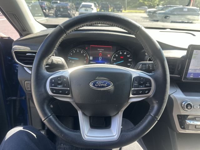 Used 2022 Blue Ford XLT image 13