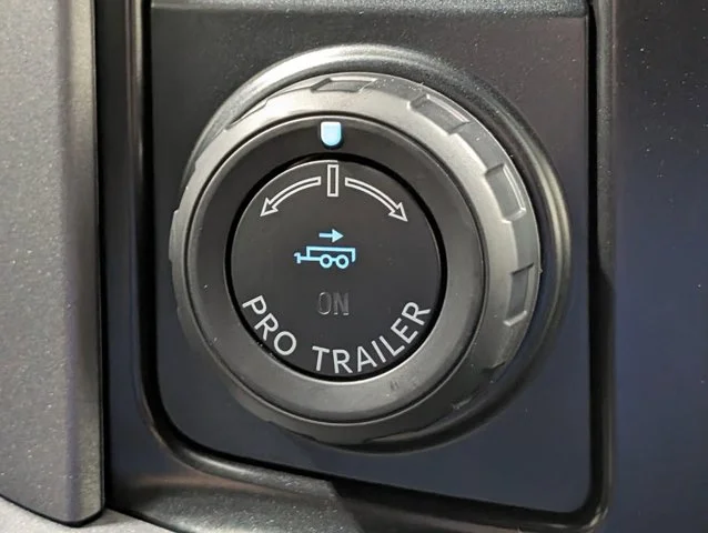 New 2026 Iconic Silver Metallic Ford XLT image 38