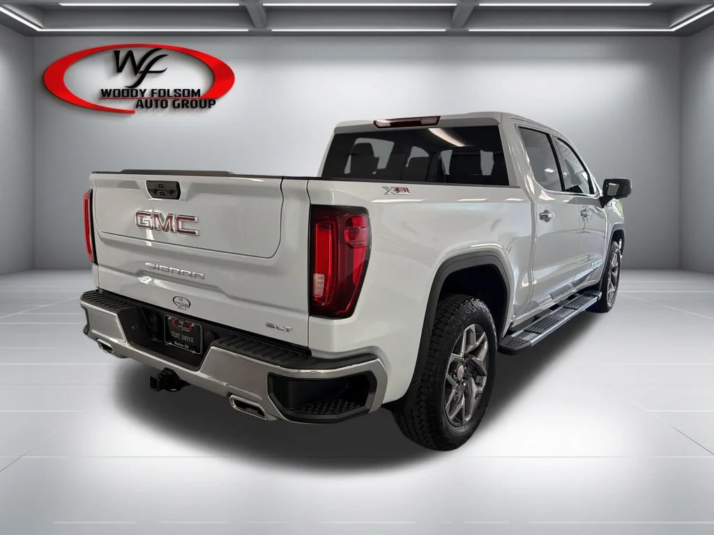 New 2026 Glacier White Tricoat GMC SLT image 6