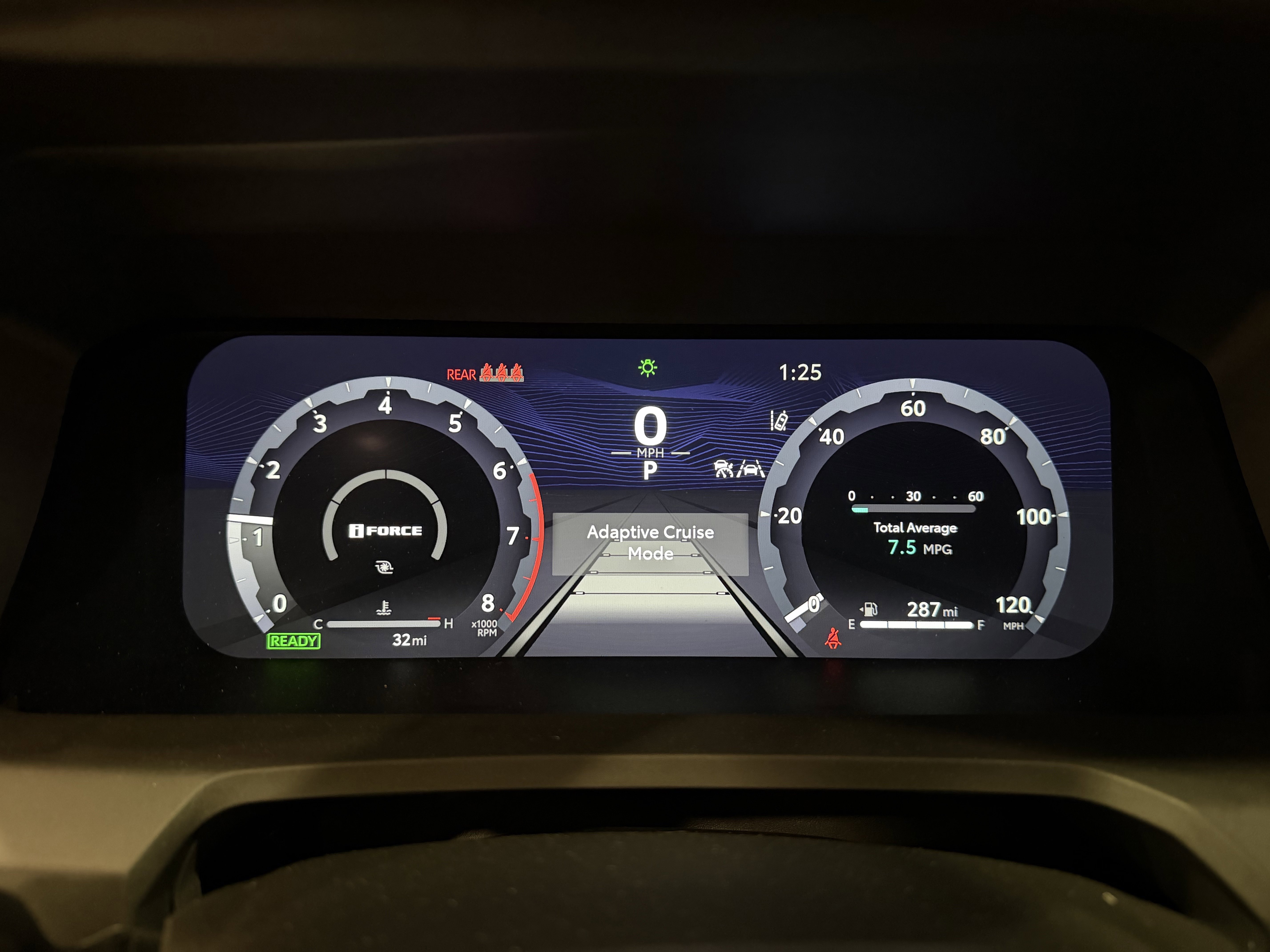 2025 Toyota Tacoma TRD Sport - Photo 7