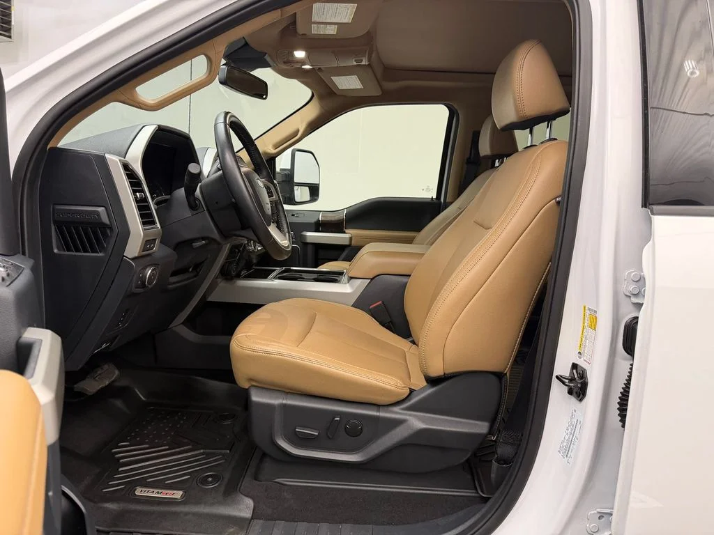 Used 2022 Oxford White Ford LARIAT image 5