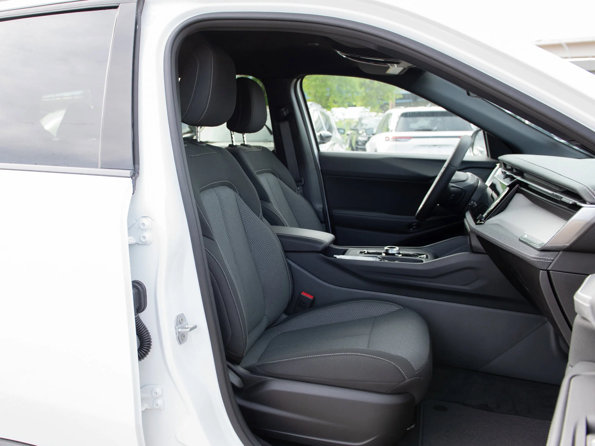 New 2026 White Jeep Laredo * Hybrid image 22