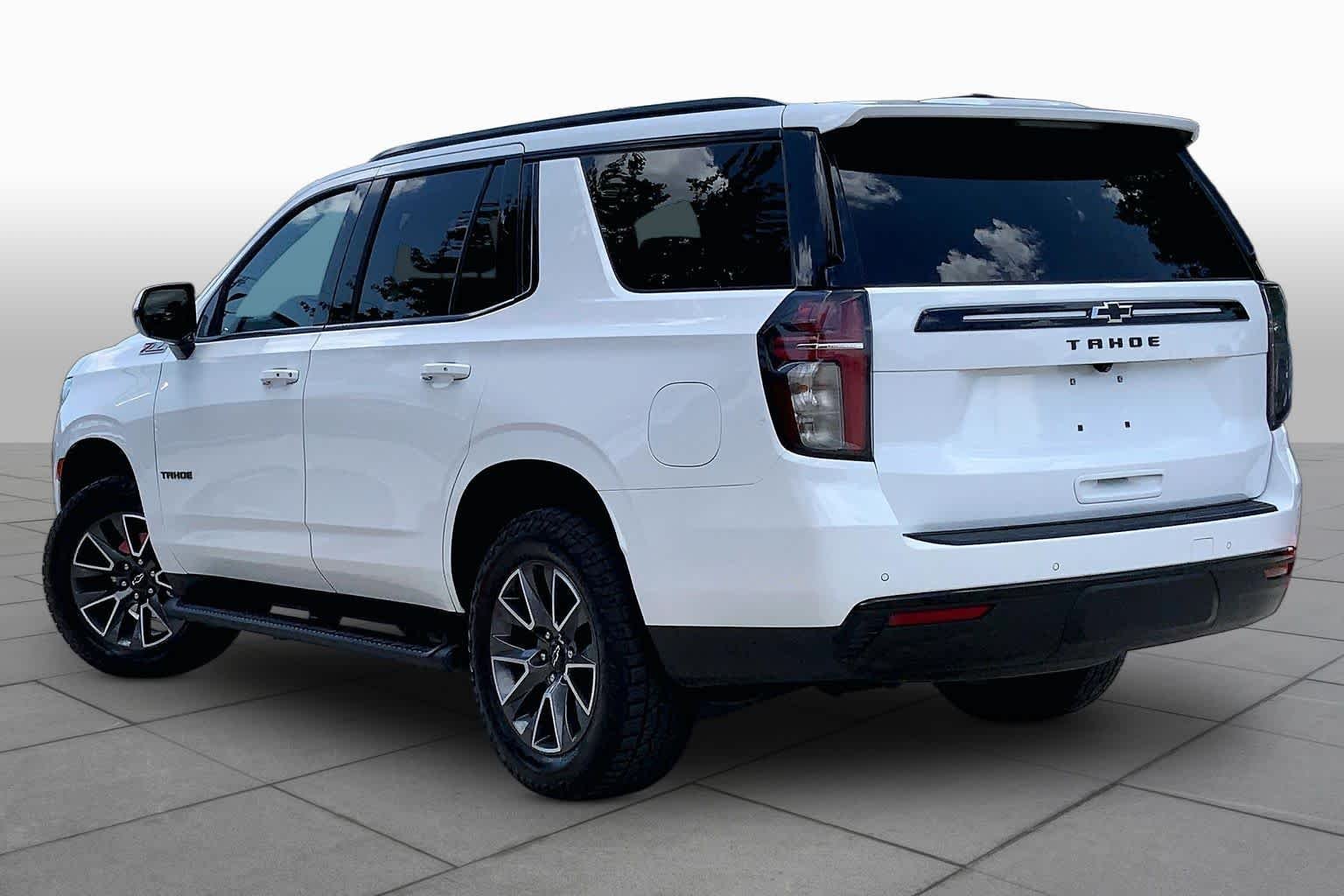 Used 2024 Summit White Chevrolet Z71 image 12