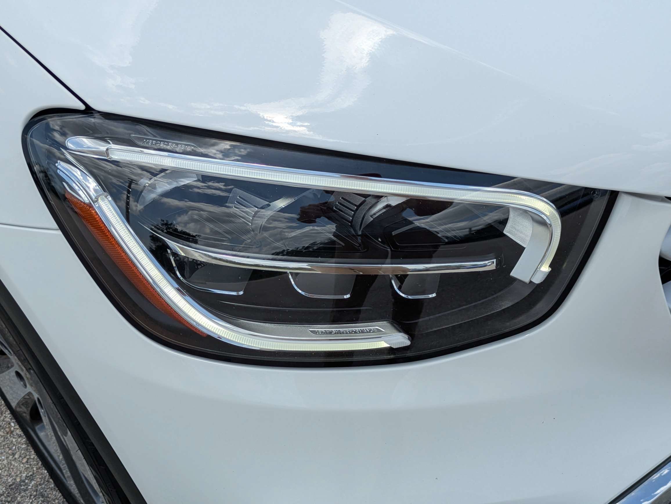 2022 Mercedes-Benz GLC GLC300 - Photo 10