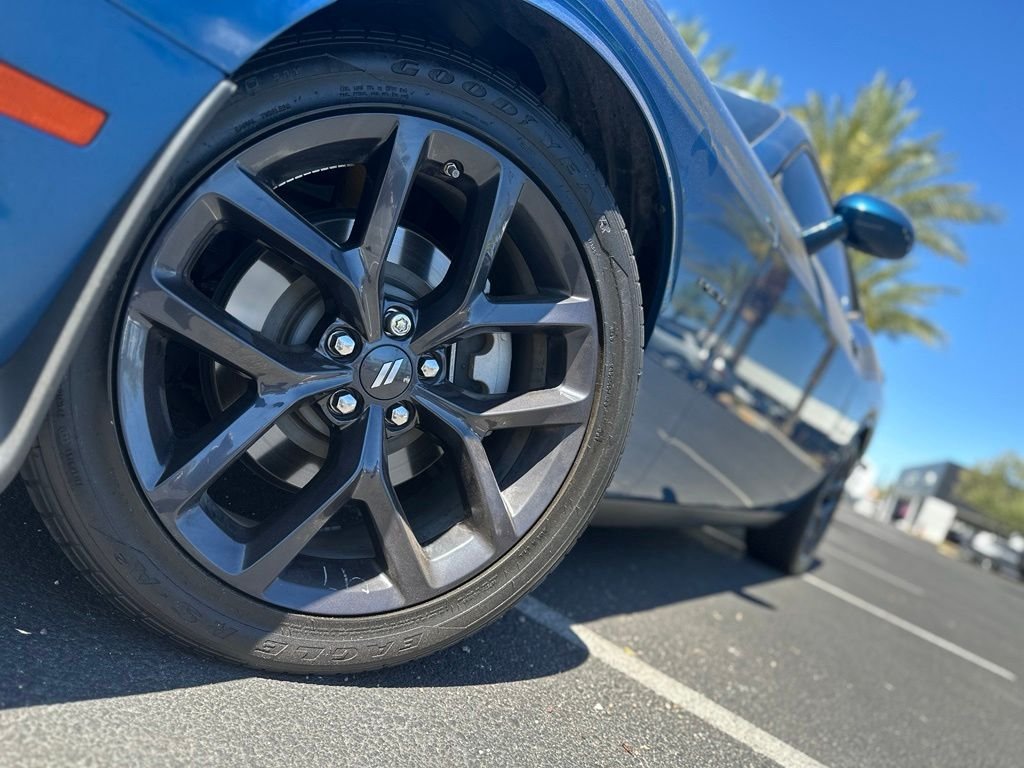 Used 2022  Dodge R/T image 4