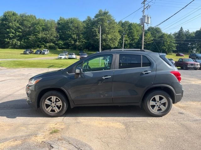 Used 2018 Nightfall Gray Chevrolet LT image 9