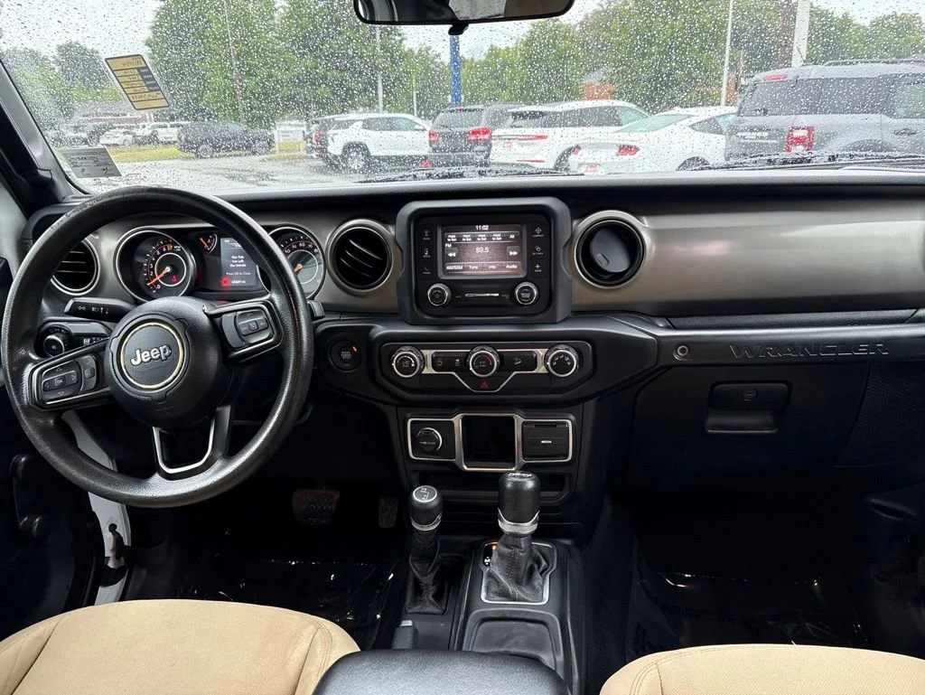 Used 2019 White Jeep Unlimited Sport image 10