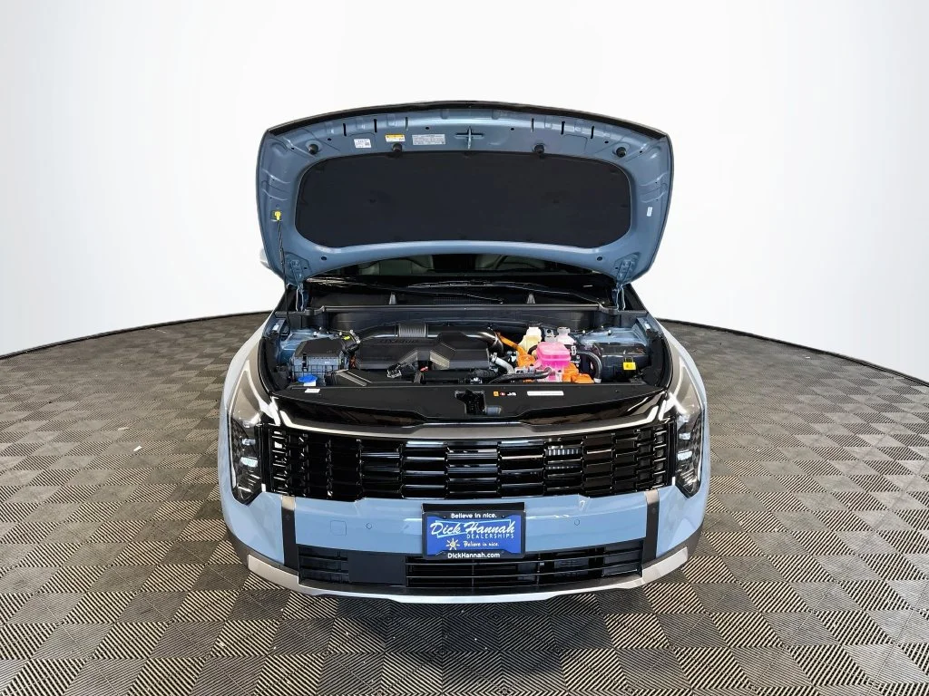 New 2027 Heritage Blue Kia EX image 22